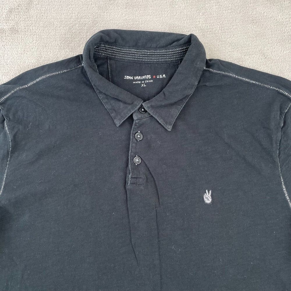 John Varvatos Polo Shirt Men XL Black Contrast Stitching Peace Sign Embroidered